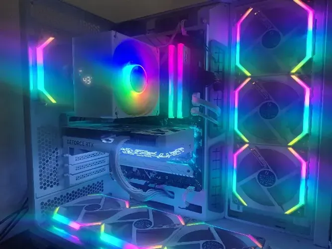 RTX 5070 12Gb Galax White c garantia