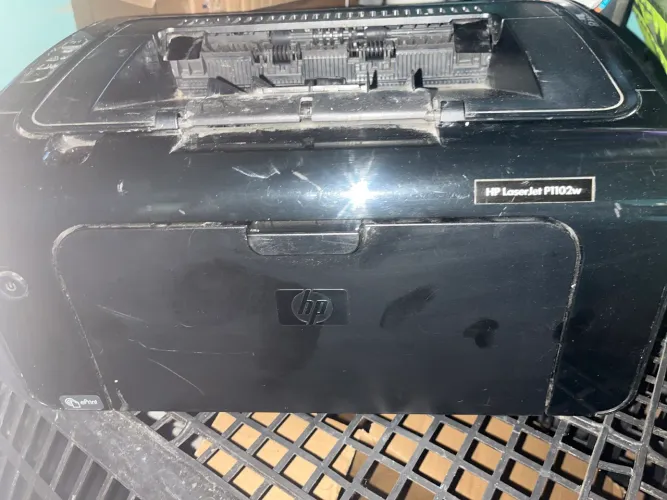 Impressora HP LaserJet P1102w com wifi