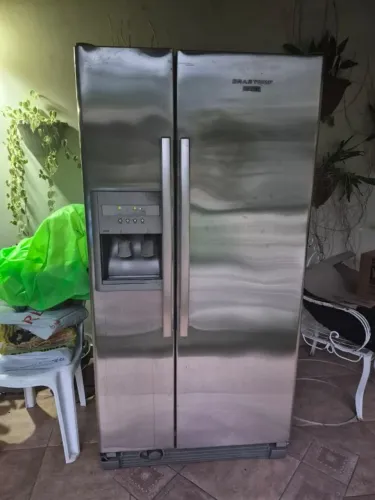 REFRIGERADOR BRASTEMP SIDE BY SIDE C/ DEFEITO