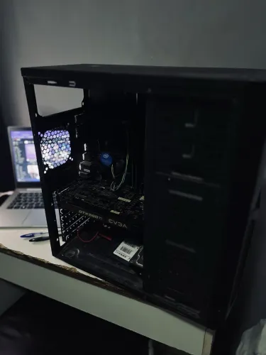 [PC GAMER BARATO] i3 9100F + GTX 560 + 12GB RAM + SSD