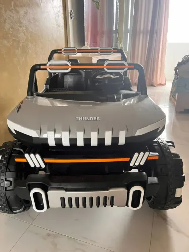 Carrinho elétrico infantil