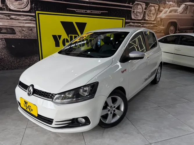 Volkswagen Fox Rock IN RIO 1.6 MI Total Flex 8V 5P 2016