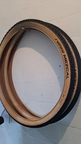 Par de pneus Vittoria Mezcal XC aro 29