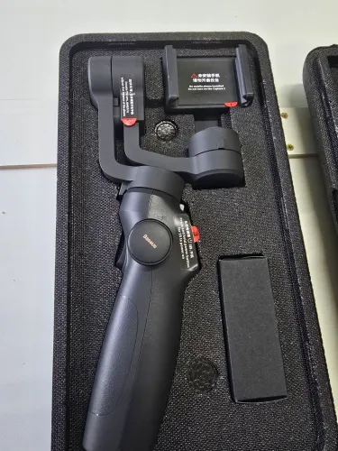Gimbal Baseus Control (modelo BC01)