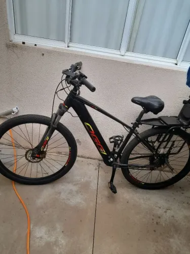 Bicicleta<br>? Oggi Big Wheel 8.0 Elétrica<br>? Oggi Big Wheel 8.0 Elétrica