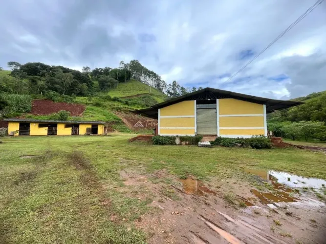SÍTIO À VENDA - BAIRRO PONTE NOVA - Sapucaí-Mirim
