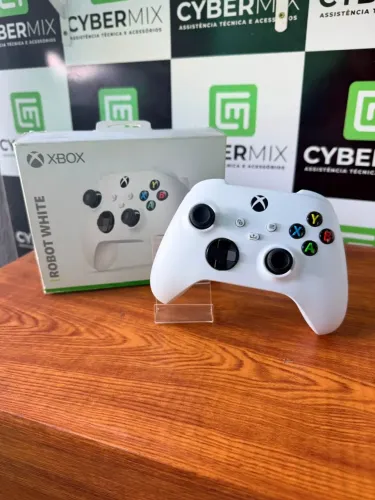 CONTROLE XBOX SERIES ( SEMI NOVO)