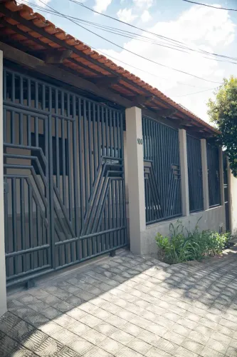 Casa à Venda - Belvedere, Divinópolis