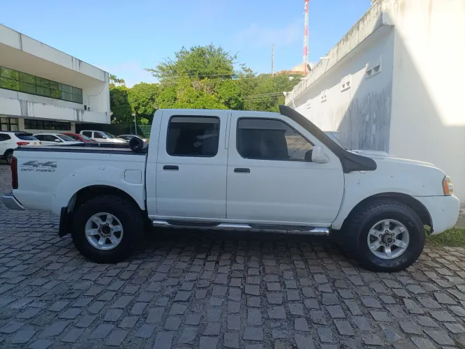 Nissan Frontier Se/se Strik/one CD 4X4 2.8 Dies 2004