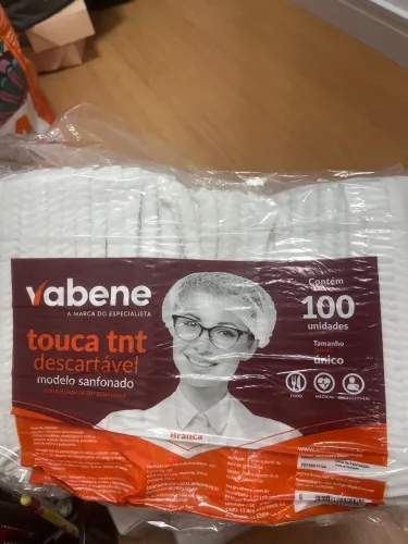 Toucas descartáveis com 100 unidades