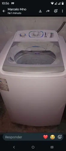 Máquina de lavar com defeito