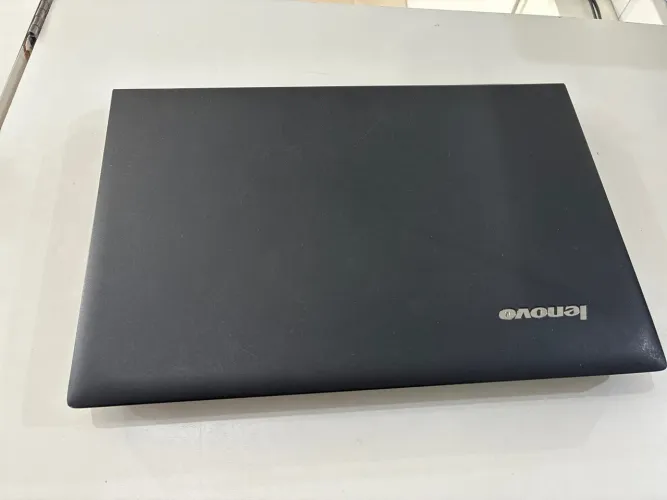 Notebook Lenovo i3
