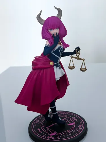 Figure Aura ( Frieren) Taito - ORIGINAL - SEM CAIXA!