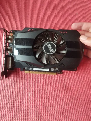 Placa de vídeo gamer Asus Radeon Rx 550 4gb