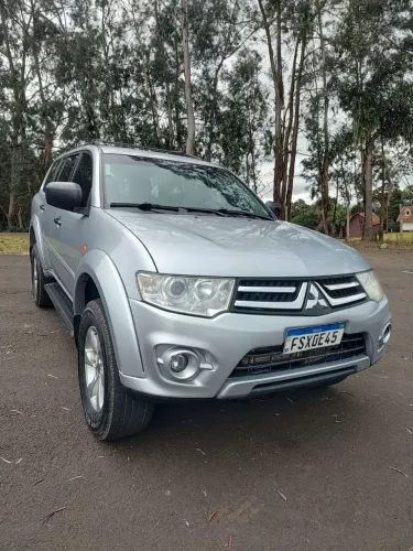 Mitsubishi Pajero Dakar 3.2 4X4 T.i. Dies. 5P Aut. 2015