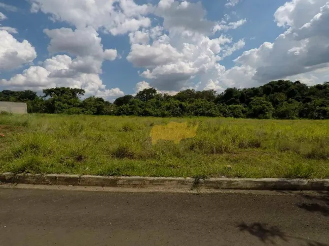 Terreno à venda, 223 m² por R$ 150.000,00 - Distrito de Assistência - Rio Claro/SP