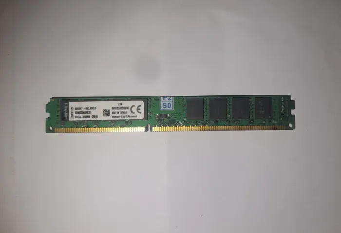 Memória ram 4gb Kingston ddr3 1333