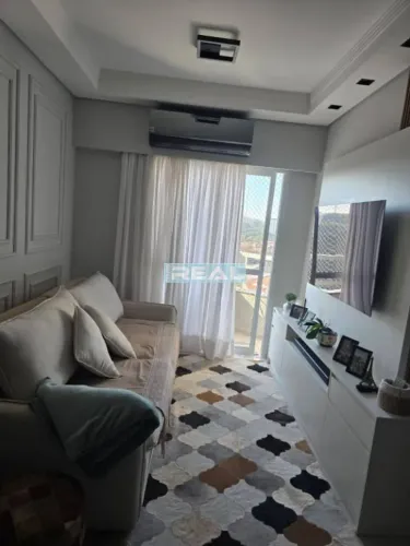 Apartamento com 3 dormitórios à venda, 77 m² por R$ 750.000,00 - Residencial Paris - Paulí