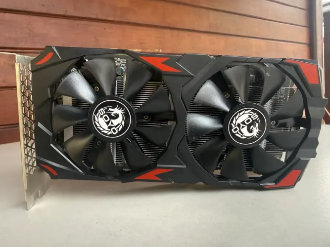 Placa de vídeo RX580 8gb Soyo nova.