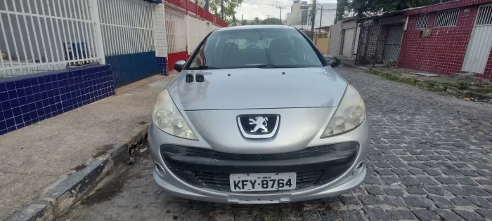 Peugeot 207 Sed. Passion XR Sport 1.4 Flex 8V 4P 2010
