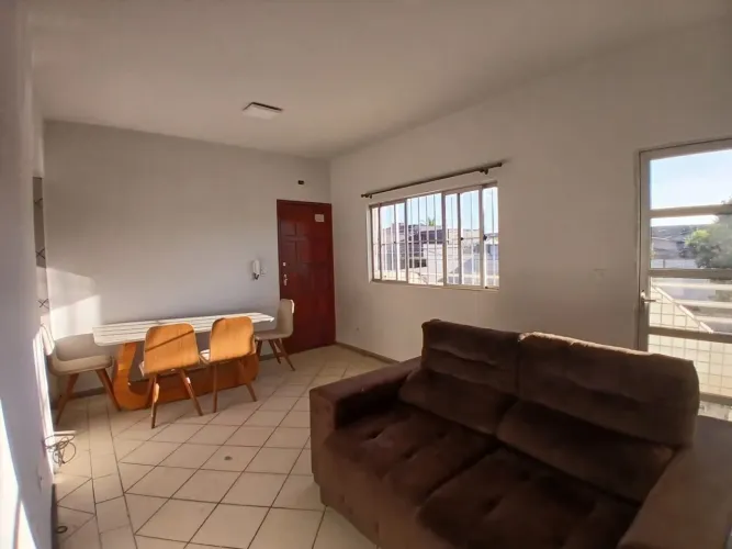 Apartamento em sobrado, 3 quartos, 1 suíte, 77,00 m² para locação, Setor Goiânia 2 , Goiân