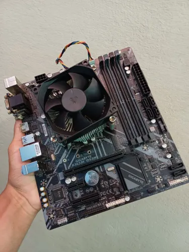 PLACA MAE + PROCESSADOR INTEL