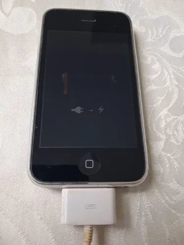 iPhone Apple A1241 (bateria não carrega)