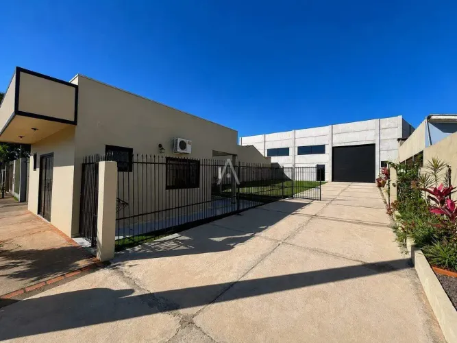 Barracão Comercial para aluguel no Bairro Vila Pioneiro em TOLEDO por R$ 8.100,00