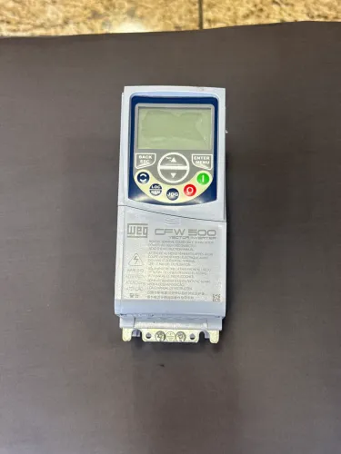 Inversor Frequência Trifásico WEG CFW500 2CV 4,3A Saída 500Hz * 5.0 | 
