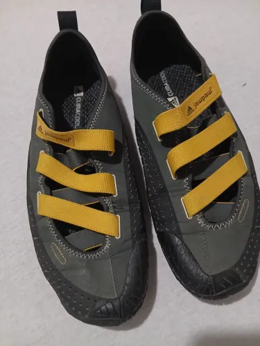 RARIDADE TÊNIS VINTAGE ADIDAS JAWPAW CLIMACOOL N40/41