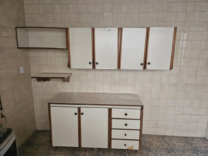 Conjunto Cozinha Madeira Maciça e Formica