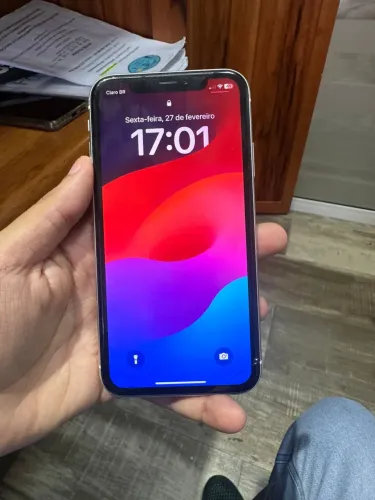IPHONE XR USADO 