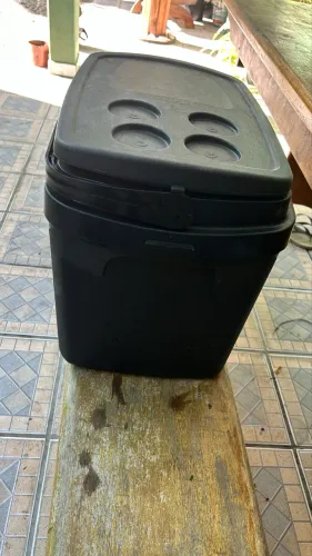 Caixa térmica 34L