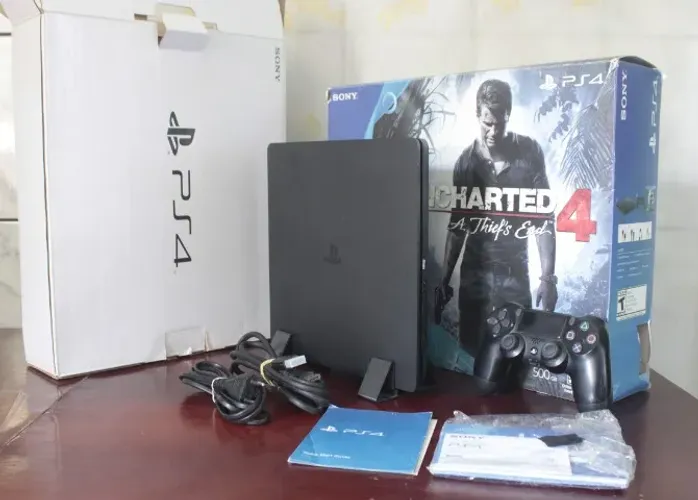 PS4 SLIM 500GB DESBLOQUEADO - leia a descrição.