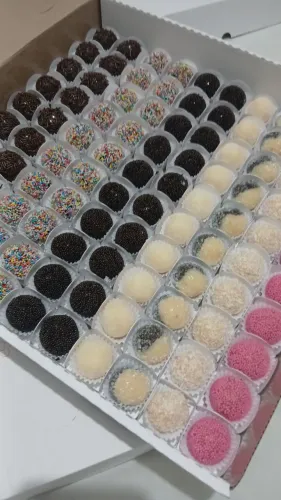 Cento de docinhos