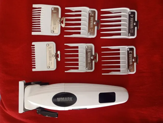 KIT WMARK SPECTER (CLIPPER, ACABAMENTO E SABE USADO POUCAS VEZE