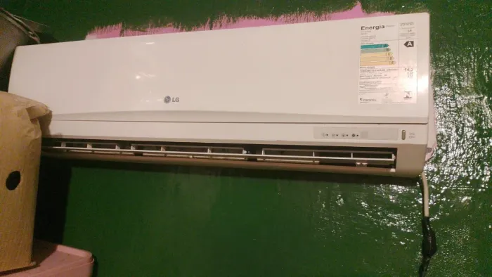 Ar  LG 9,000