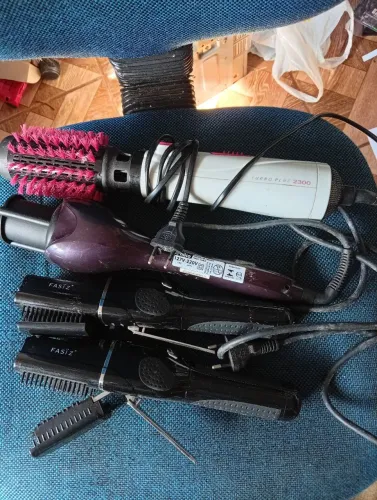 Lote 4 Aparelhos Cabelo (Escova, Modelador, 2 Chapinhas) - COM DEFEITO / REPARO