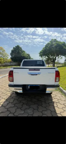 Toyota Hilux CD SR 4X4 2.8 TDI Diesel Aut. 2021