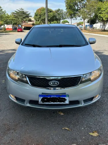 Kia Motors Cerato 1.6 16V Mec. 2011
