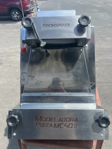 Modeladora