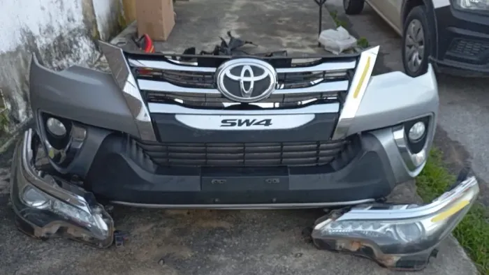 Peças Originais Toyota SW4 - Excelente Estado | Oportunidade!