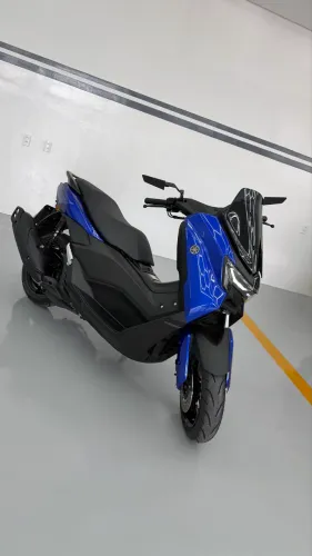 YAMAHA NMAX 26/26 ( 250 kms )