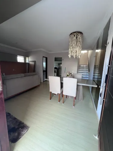 Alugo casa mobiliada em Intermares