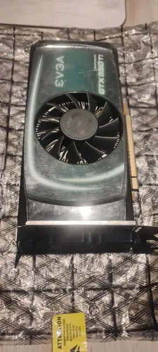 Placa de vídeo GTX 550 TI