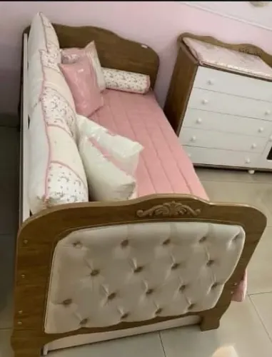 Cama solteiro Planet Baby - Cor Amendoa