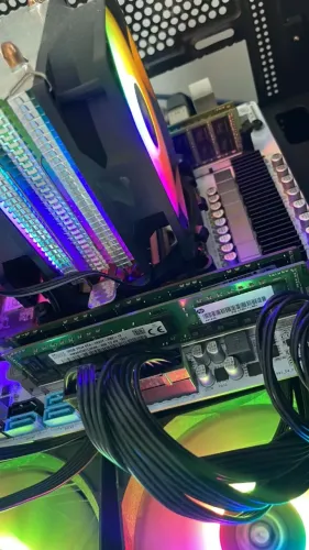 MEMORIA RAM DDR4 16 E 32GB ECC 