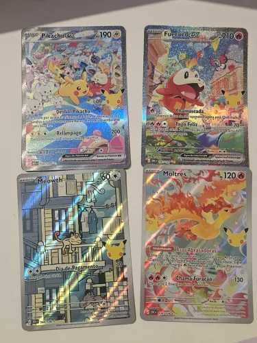 Combo 4 cartas Pokémon 30 anos