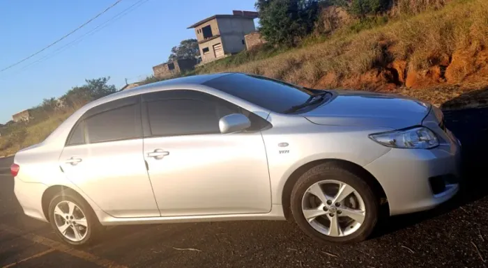 Toyota Corolla XLI 1.6 16V 110cv Aut. 2010