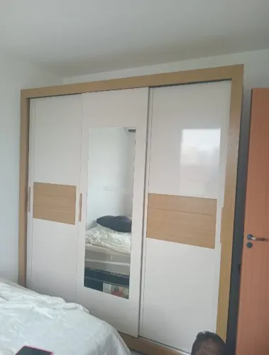 Guarda Roupa